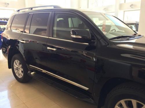 Toyota Land Cruiser V8