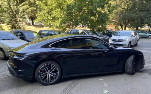 porshe-taycan1