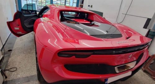 zatumnjavane-na-stukla-ferrari-5new